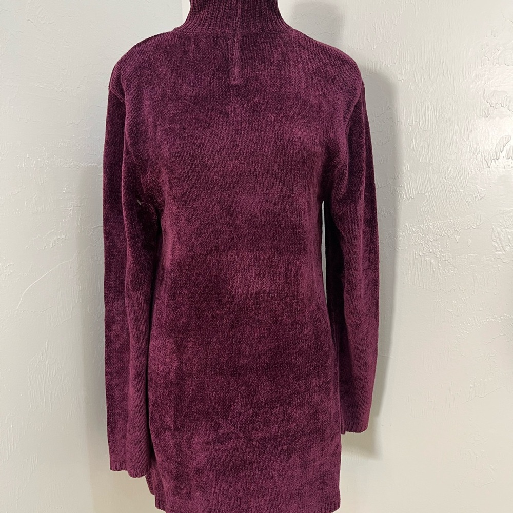 NILS Deep Burgundy‎ Knit Sweater